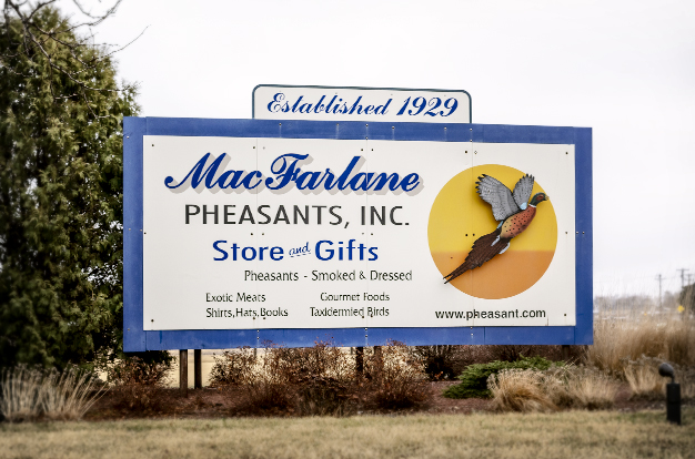 MacFarlane_sign